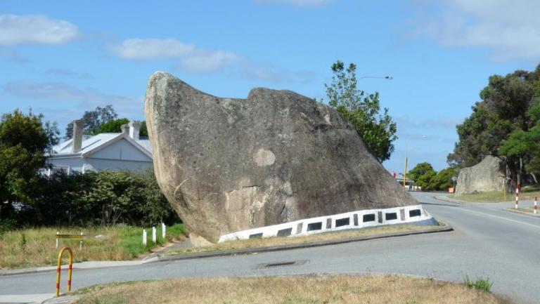 Dog Rock in Albany